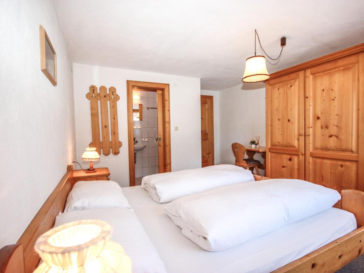 Holiday Home Hölzl Flirsch Dış mekan fotoğraf
